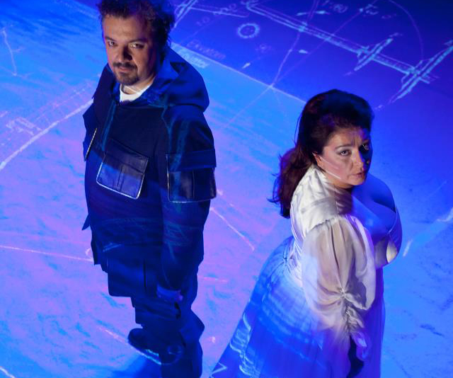 Orfej in Leteči Holandec •