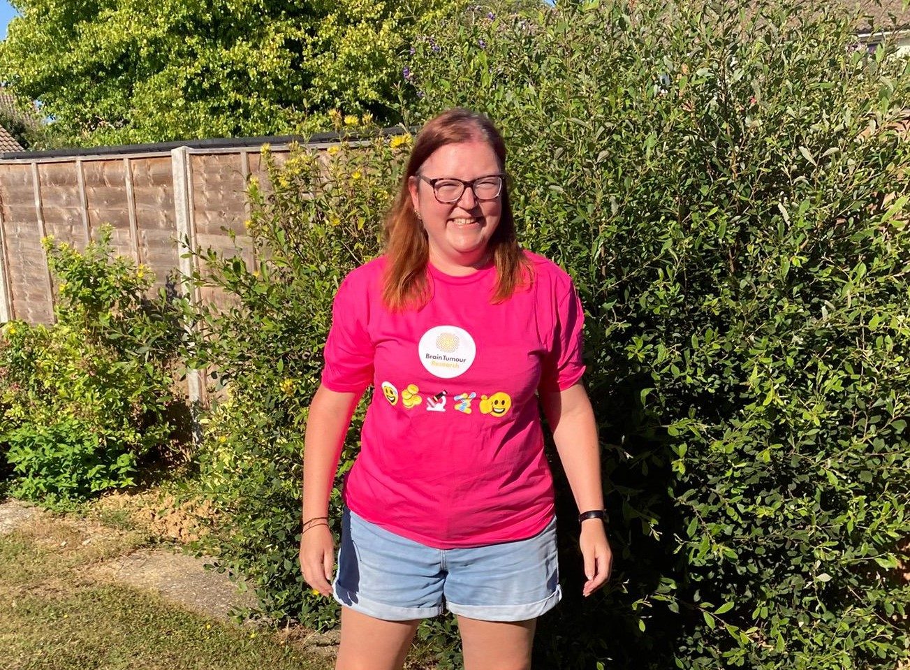 Sarah Hitchman, 43-letna učiteljica, ki je simptome možganskega tumorja sprva pripisovala perimenopavzi.