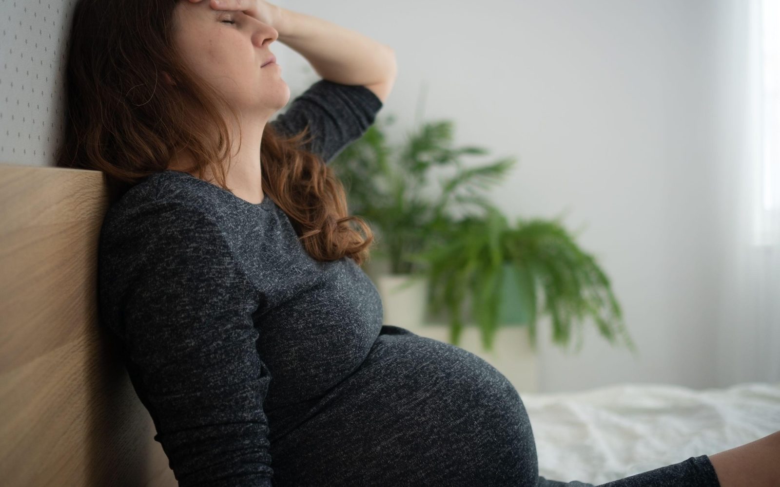 Noseča ženska se slabo počuti, je bolna, prihaja čas nalezljivih bolezni, treba se je zaščititi