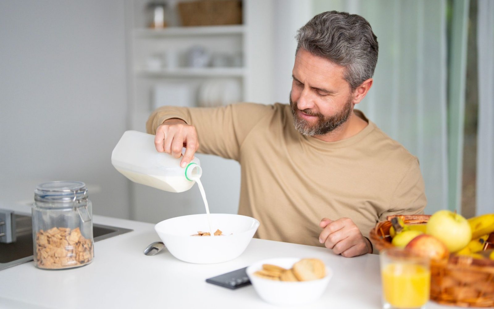 Dolgoletna študija: Tako nevarno je lahko pozno zajtrkovanje