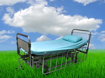 Bolniška postelja 7A94D5E6-41C4-11E1-8BE8-E5F865B94067